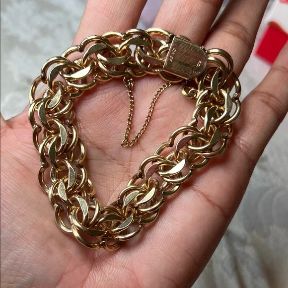 VTG Luxurious 12k Gold filled Link Bracelet - Picture 1 of 6
